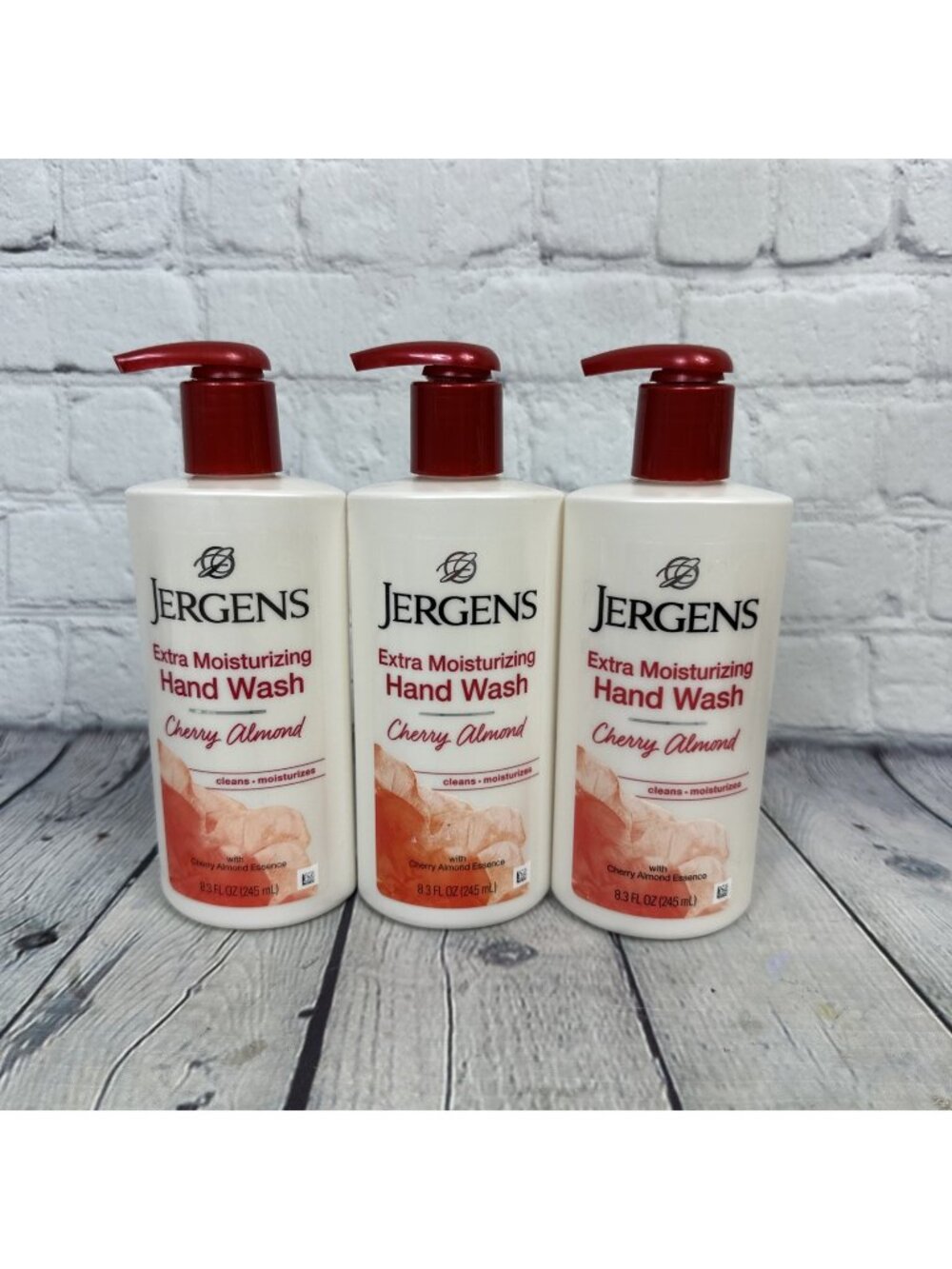 Jergens Extra Moisturizing Hand Wash Liquid, Cherry Almond, 8.3 fl oz Lot Of 3